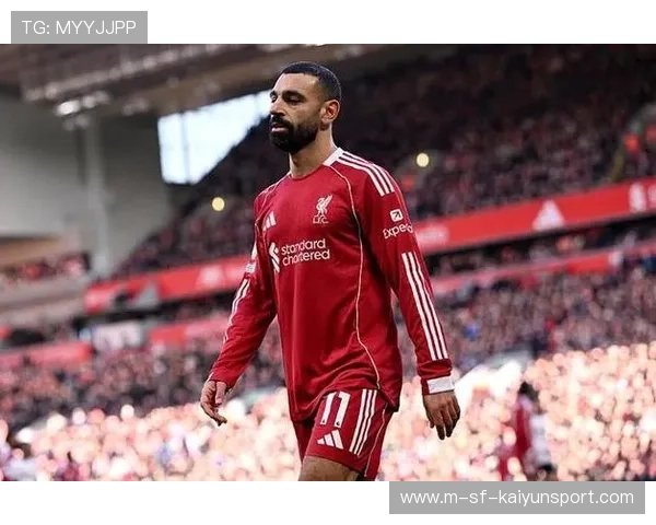 萨拉赫弧线球破门直挂死角，利物浦2比0伯恩利稳居榜首